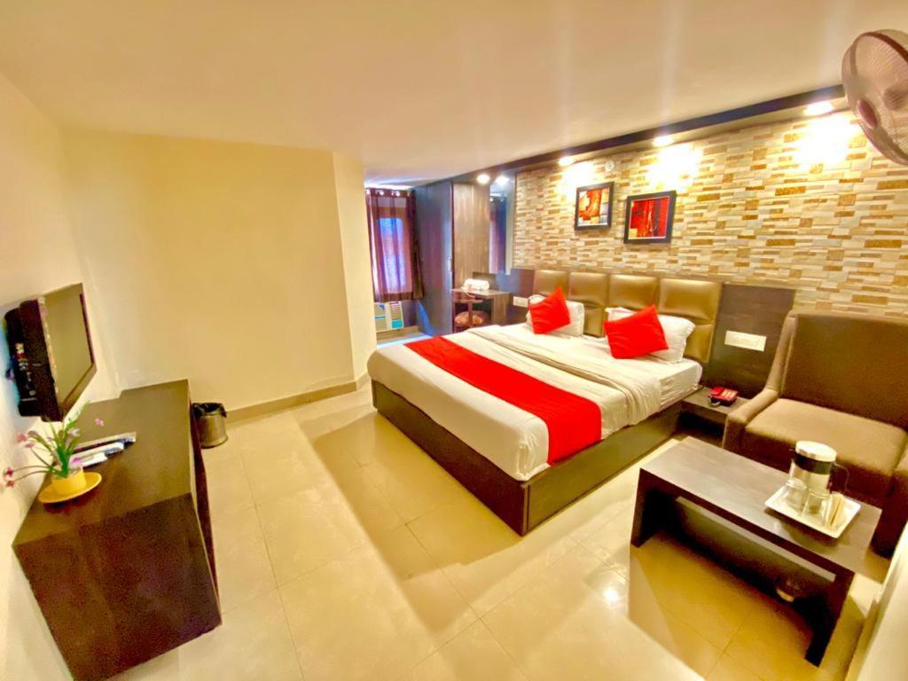 Fabhotel Nanda Ludhiana Exterior photo