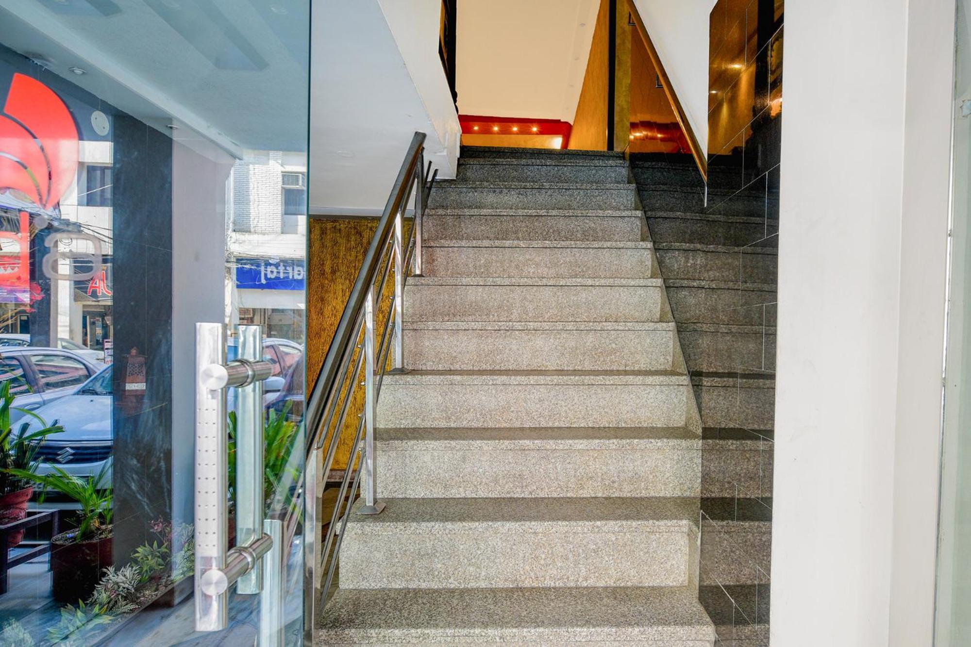 Fabhotel Nanda Ludhiana Exterior photo
