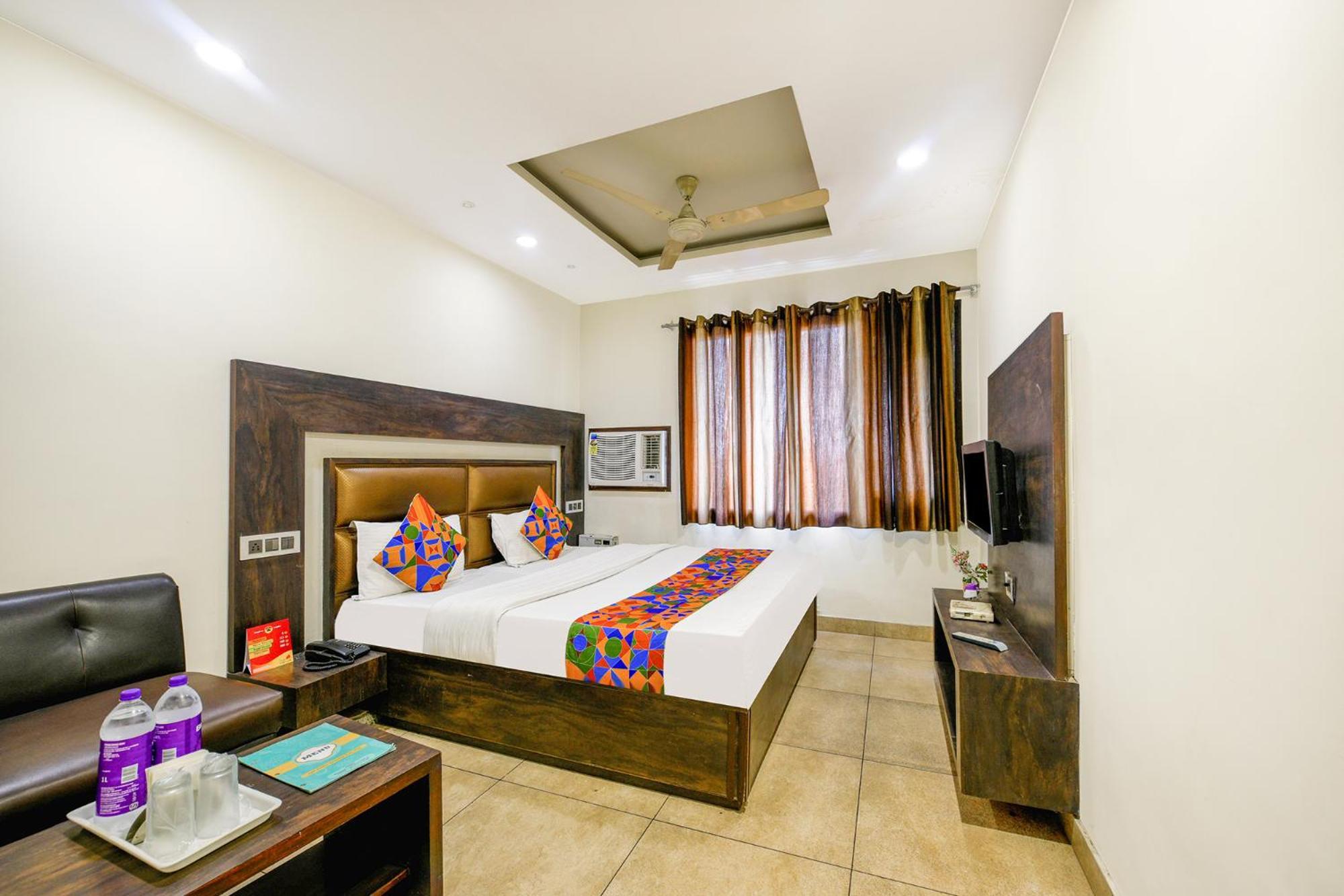 Fabhotel Nanda Ludhiana Exterior photo