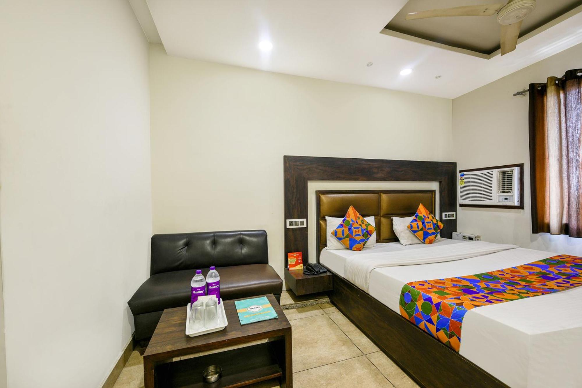 Fabhotel Nanda Ludhiana Exterior photo