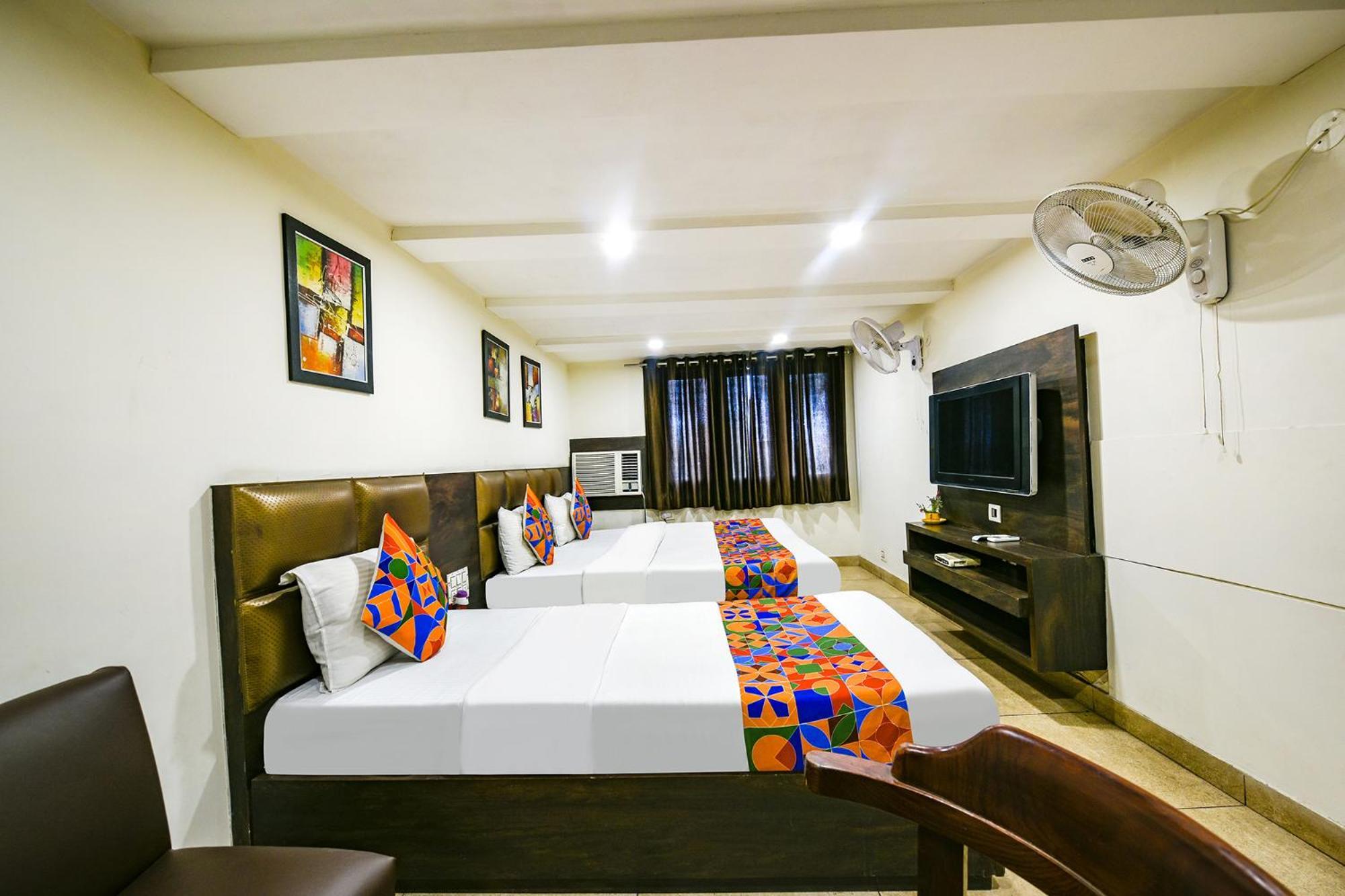 Fabhotel Nanda Ludhiana Exterior photo