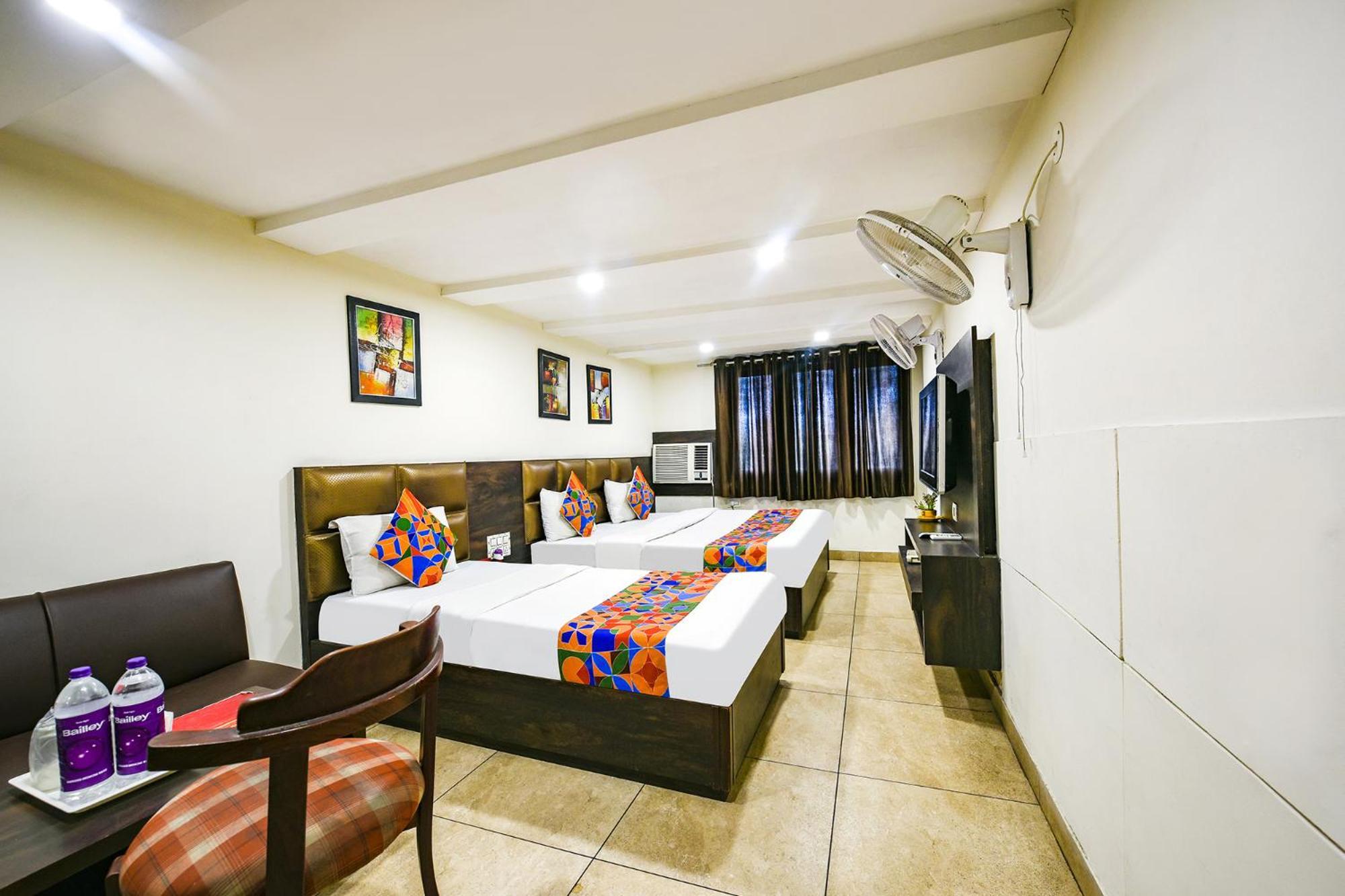 Fabhotel Nanda Ludhiana Exterior photo