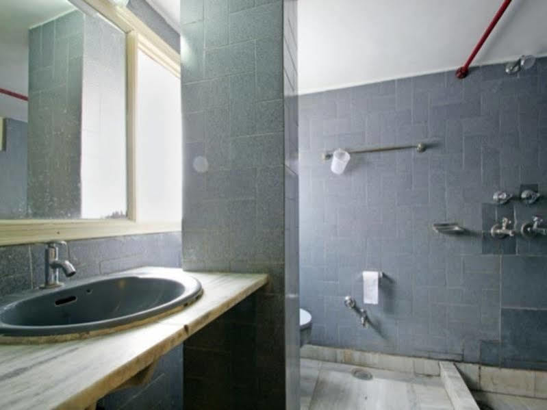 Fabhotel Nanda Ludhiana Exterior photo