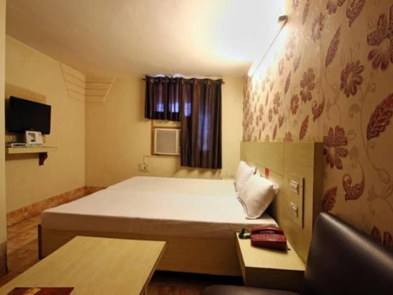 Fabhotel Nanda Ludhiana Exterior photo