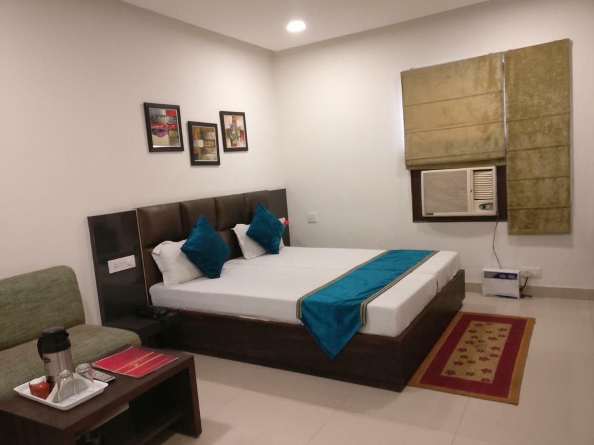 Fabhotel Nanda Ludhiana Exterior photo