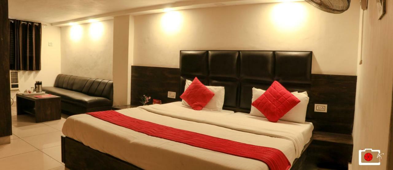 Fabhotel Nanda Ludhiana Exterior photo