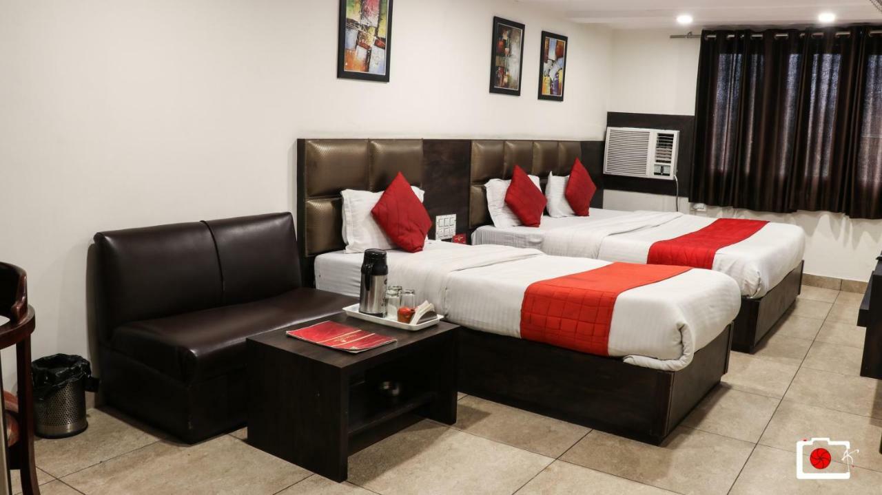 Fabhotel Nanda Ludhiana Exterior photo