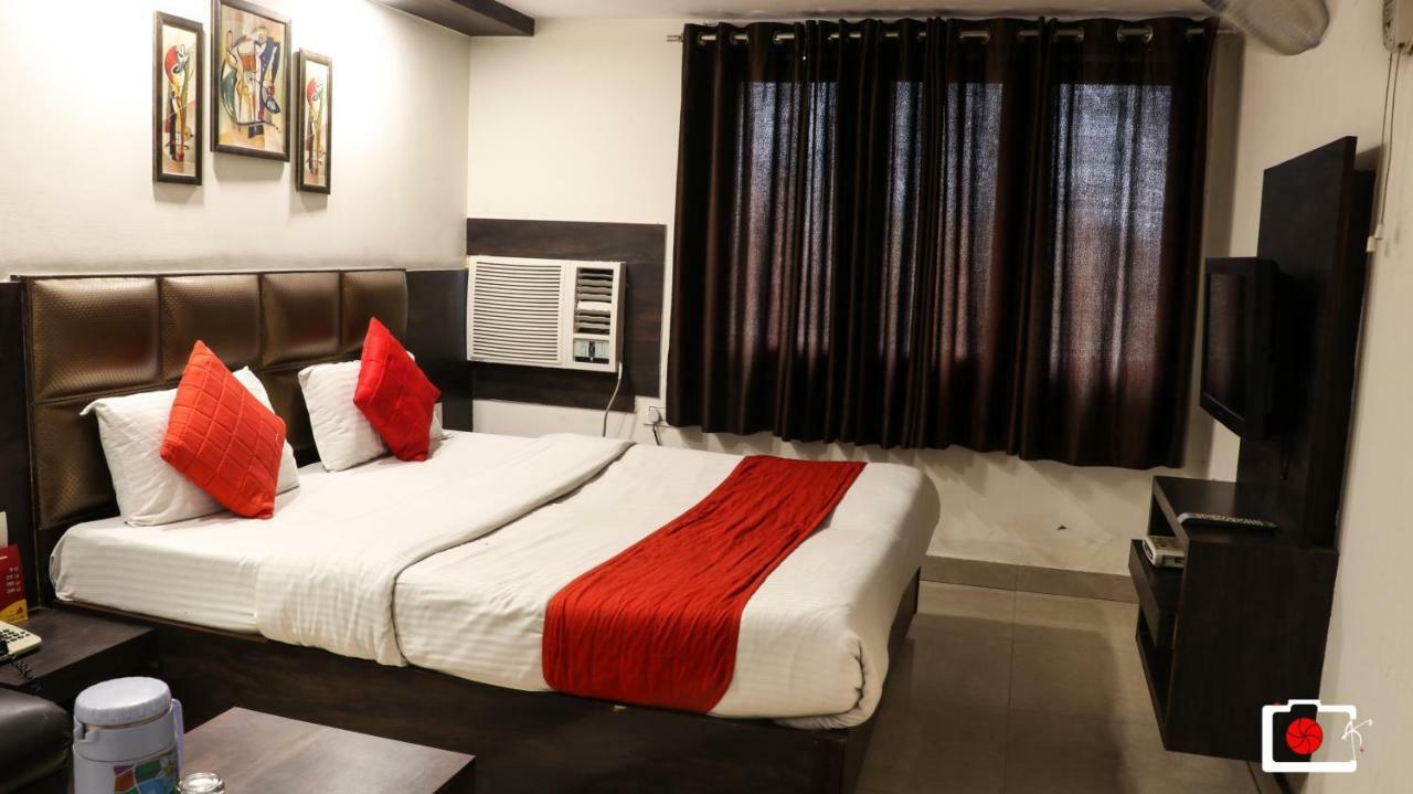 Fabhotel Nanda Ludhiana Exterior photo